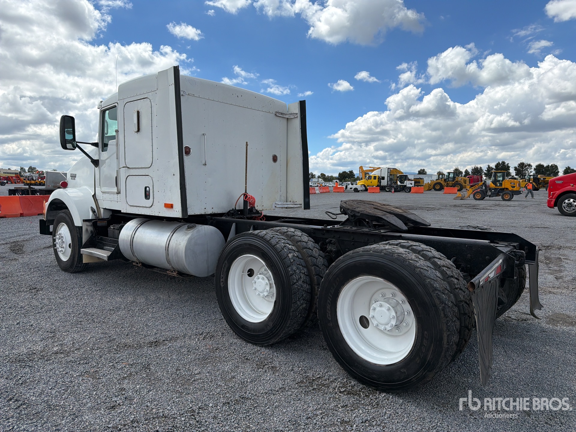 2013 Kenworth T800B
