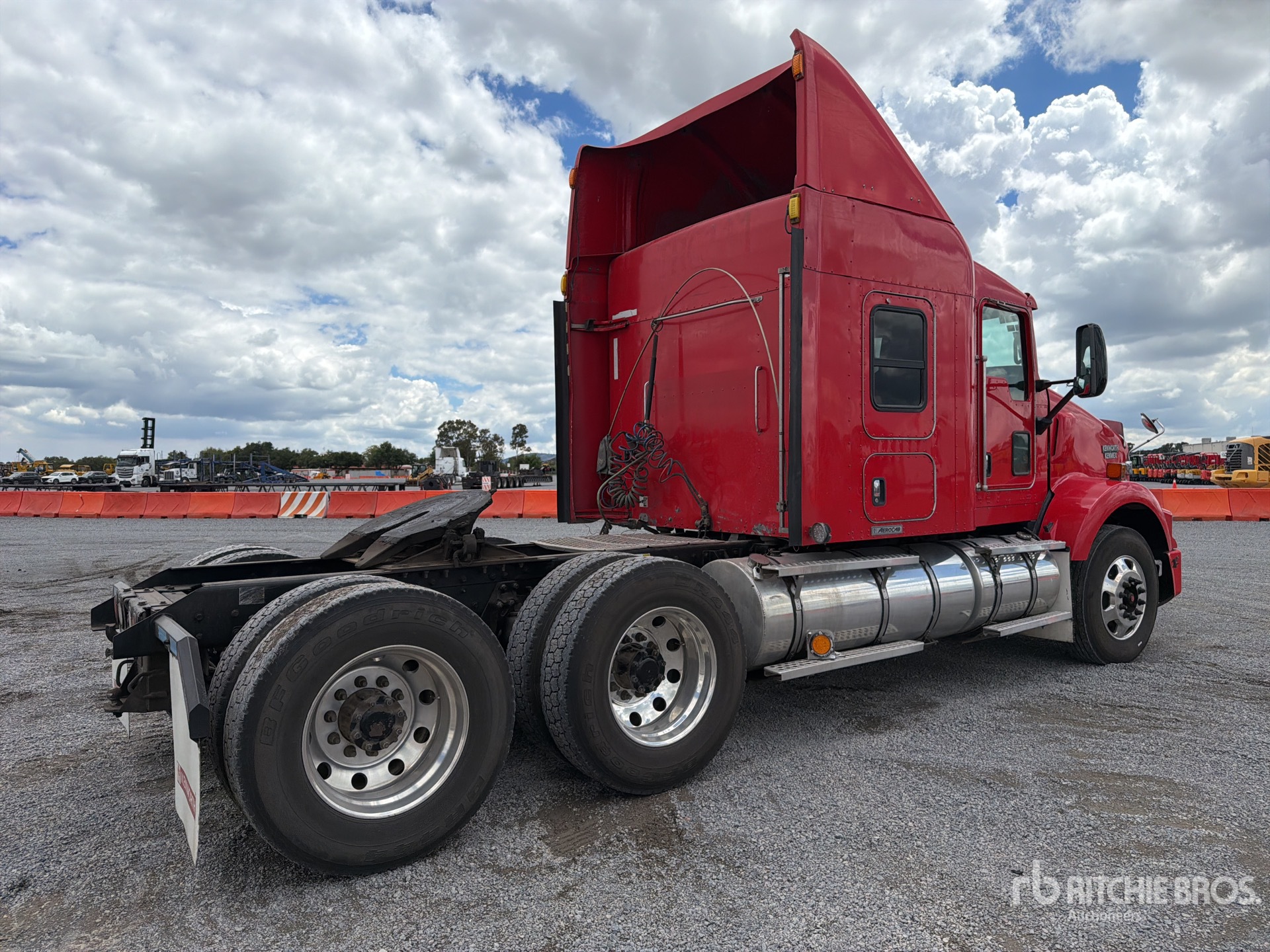 2014 Kenworth T800B