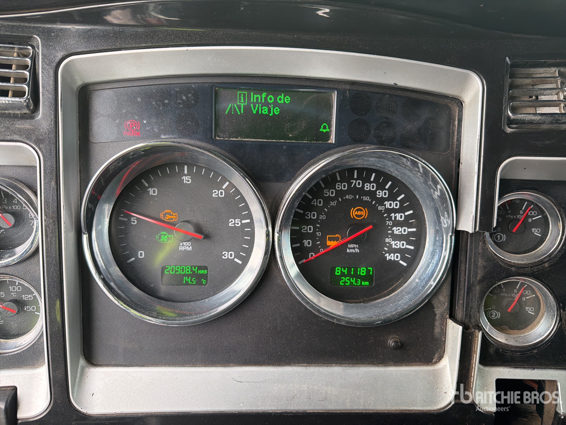 2014 Kenworth T800B