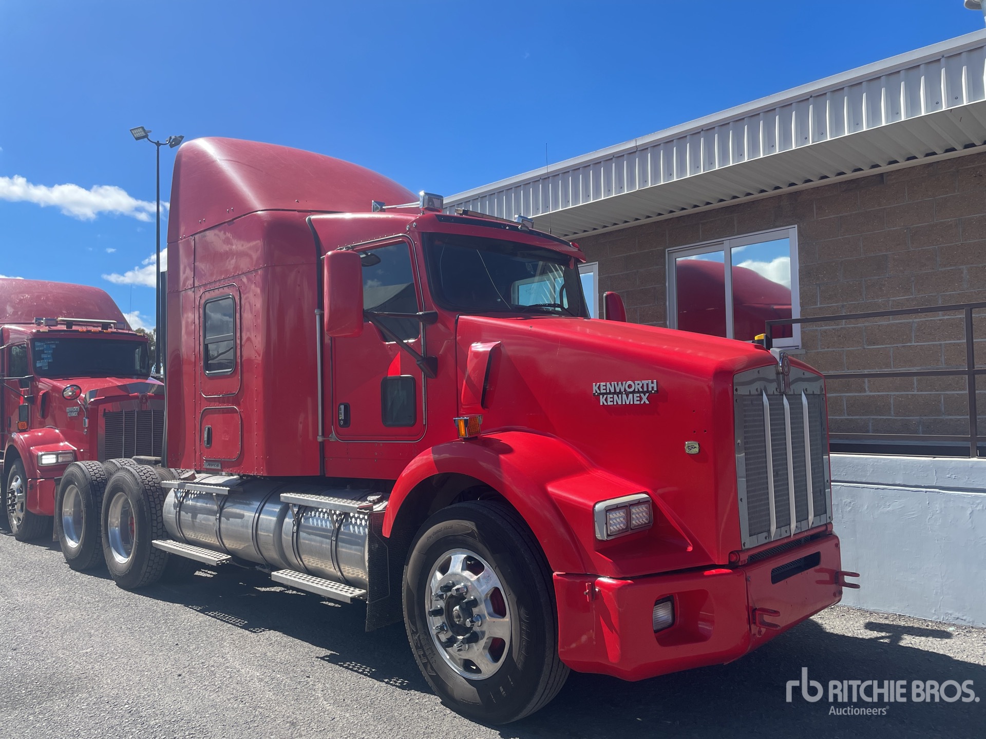 2014 Kenworth T800B