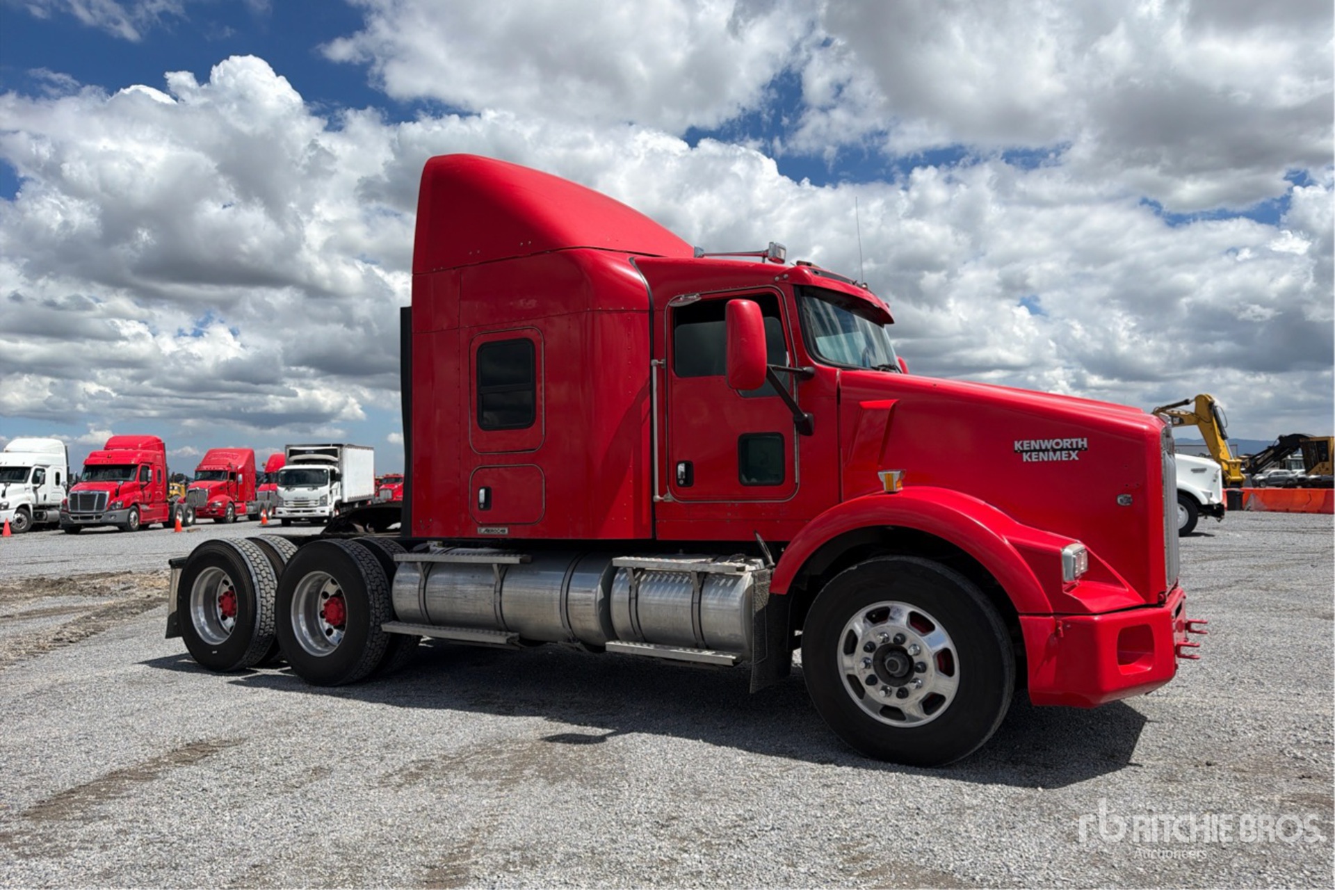 2014 Kenworth T800B