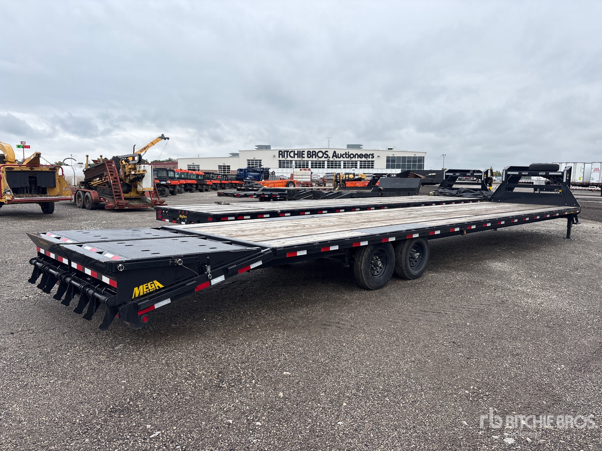 2026 Big Tex 7000 lb 40 ft T/A Gooseneck