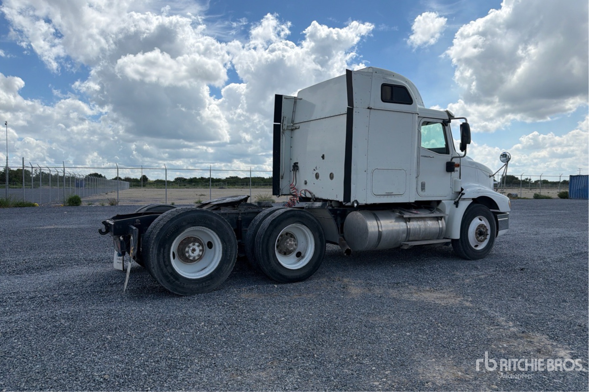 2008 International 9200i