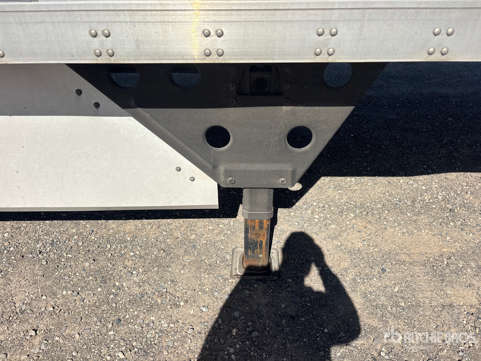 2024 Utility 4000DX