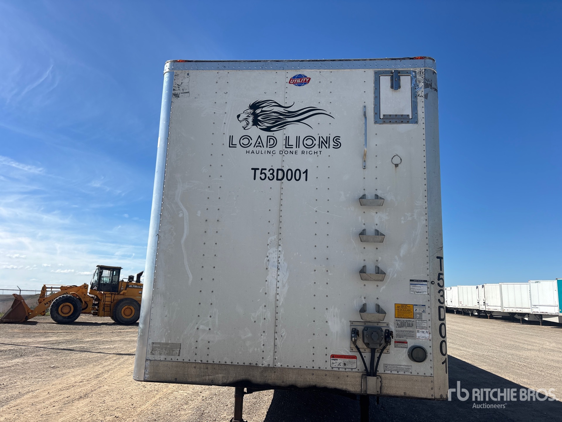 2024 Utility 4000DX