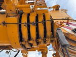 Crane Superstructure with Wear Pads