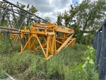 Crane Superstructure Hydraulics with Auxiliary Hoist