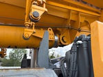 Crane Superstructure Hydraulics with Lift Cylinders