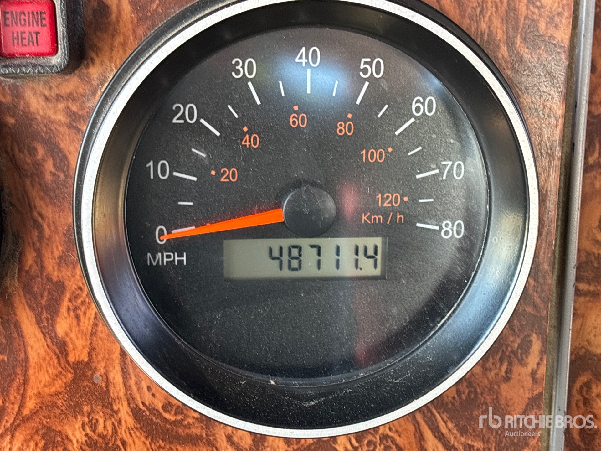 2002 Kenworth T300