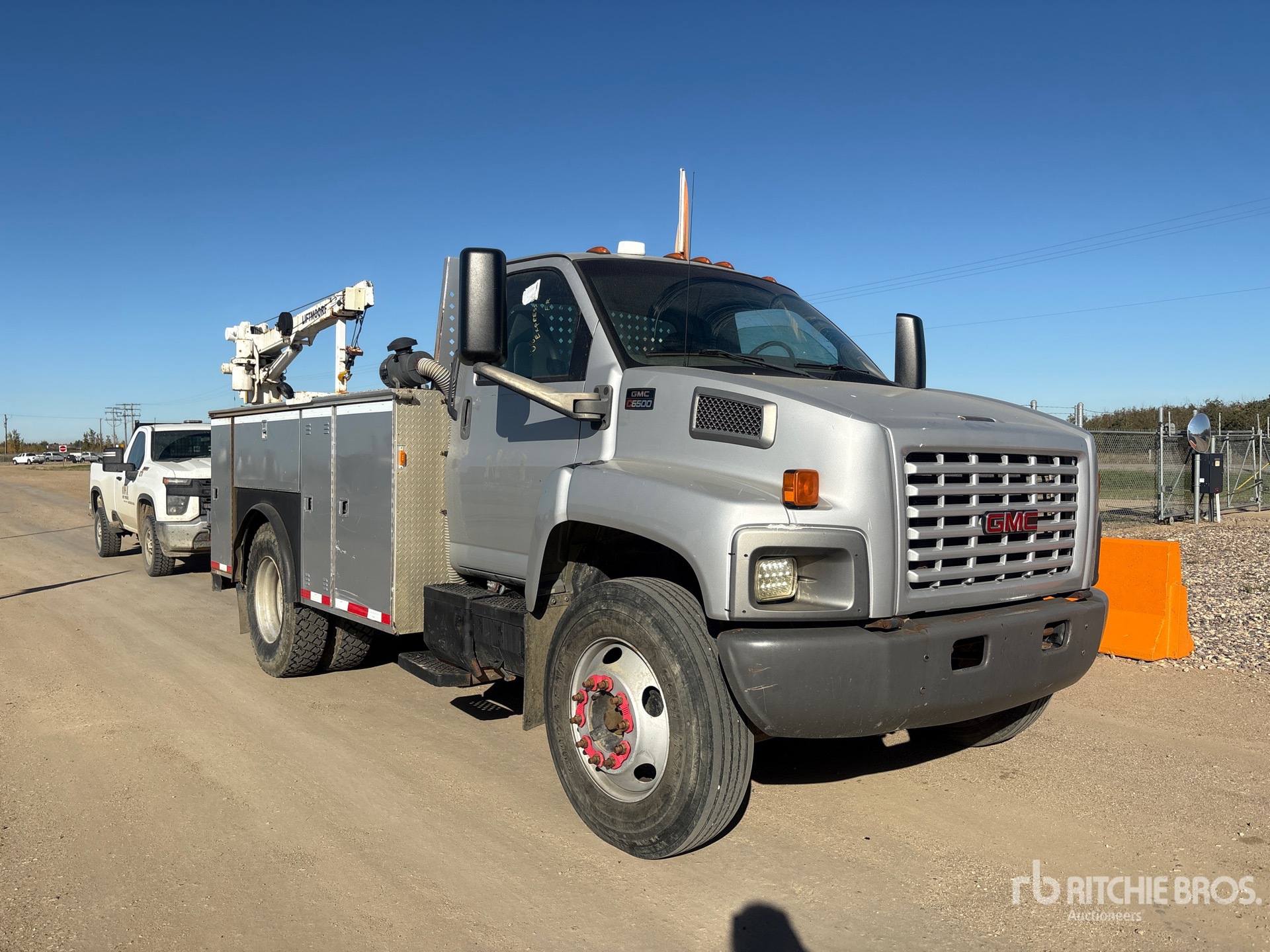 Photo of 2006 GMC C6500