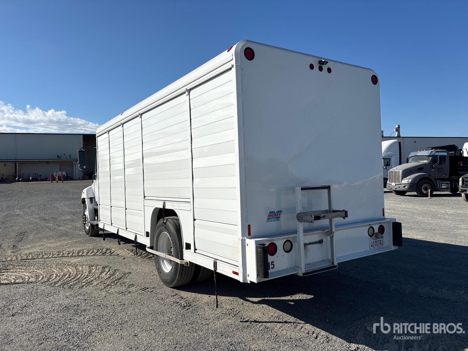 2015 Hino 268