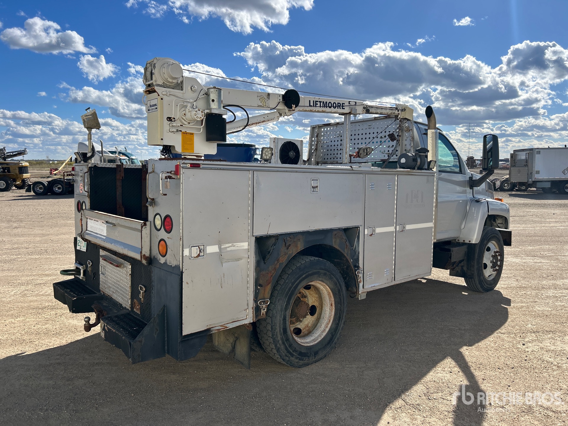 2006 GMC C6500