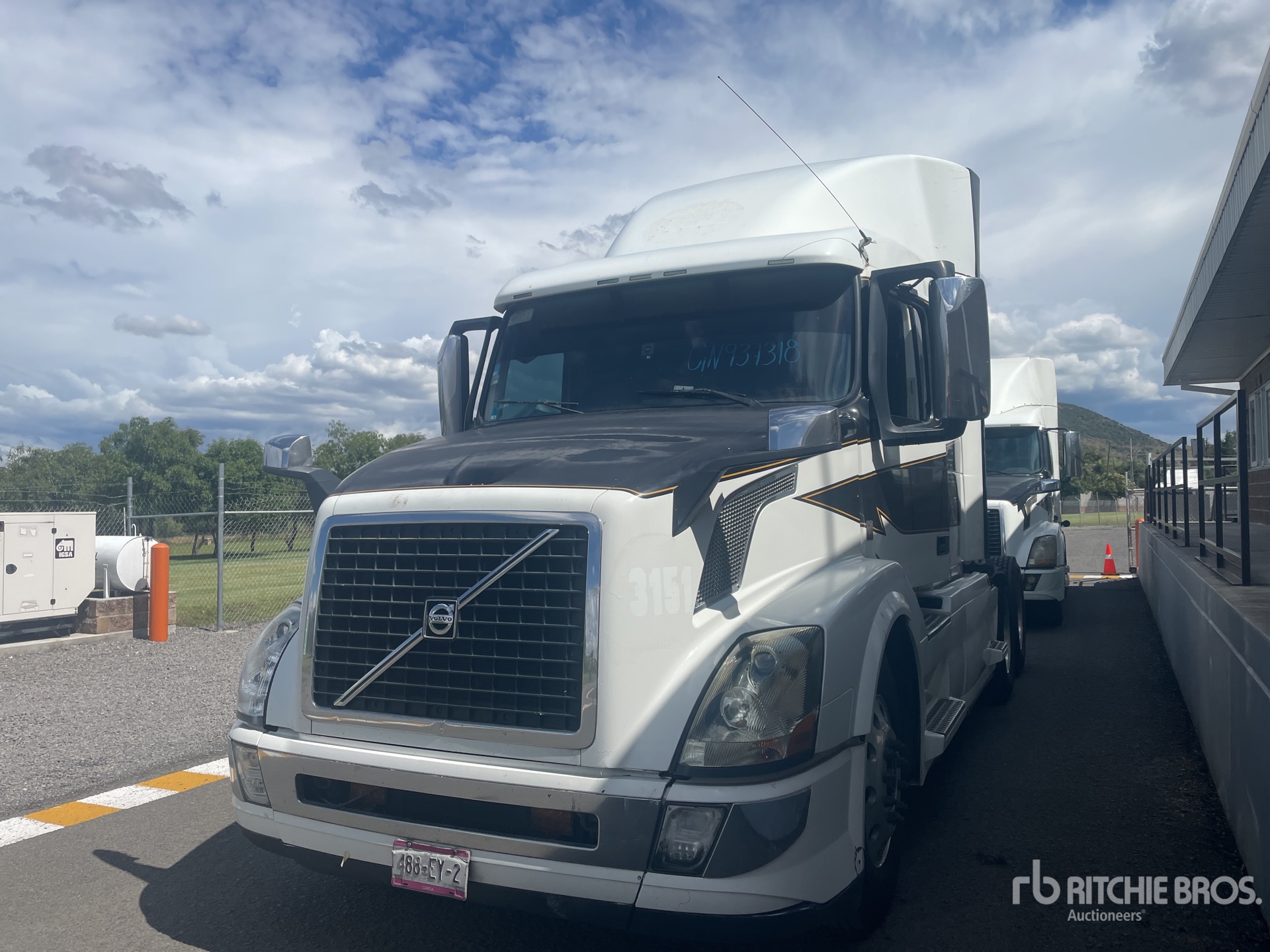 2016 Volvo VNL64T-630