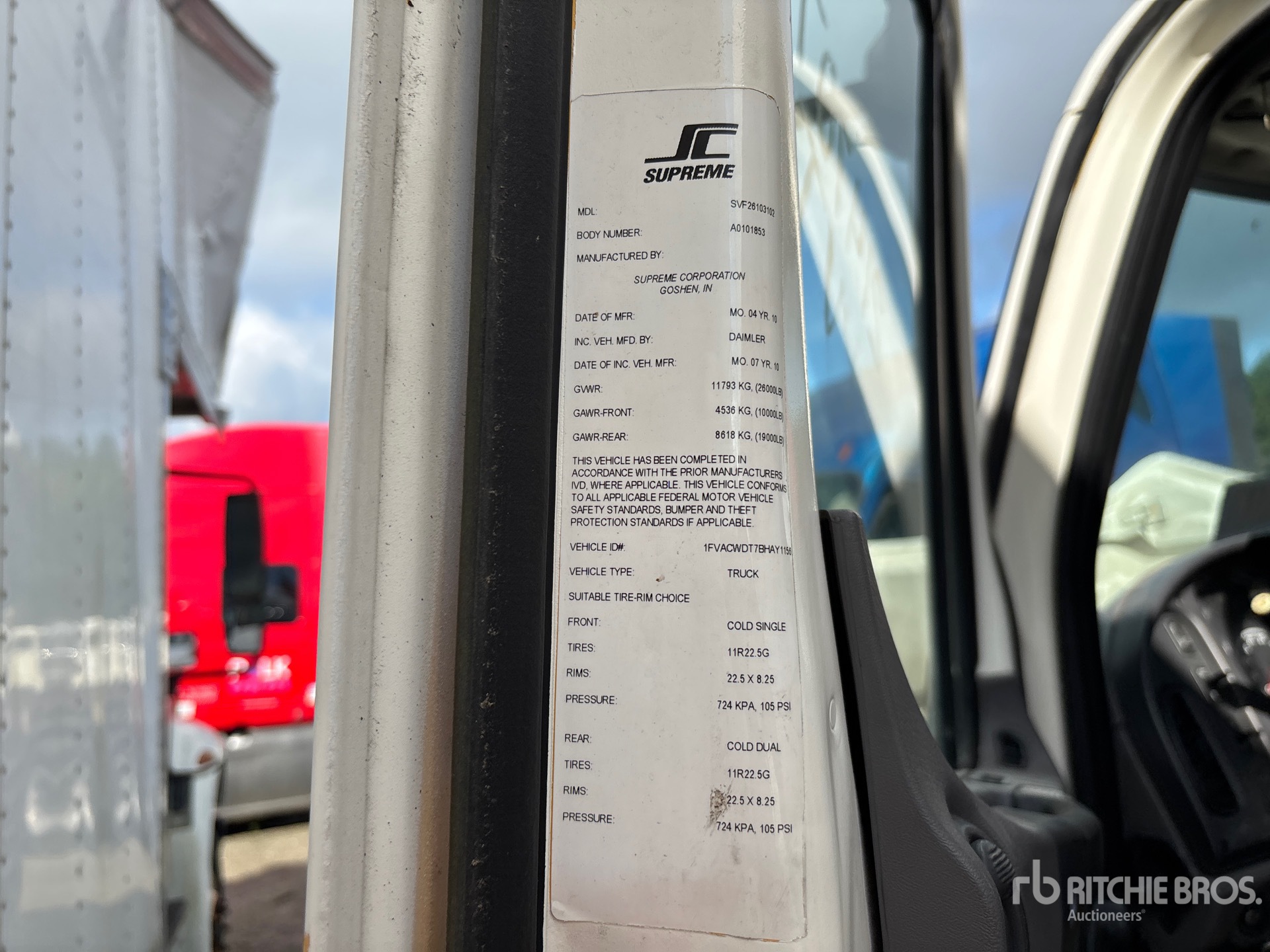 2011 Freightliner M2 106