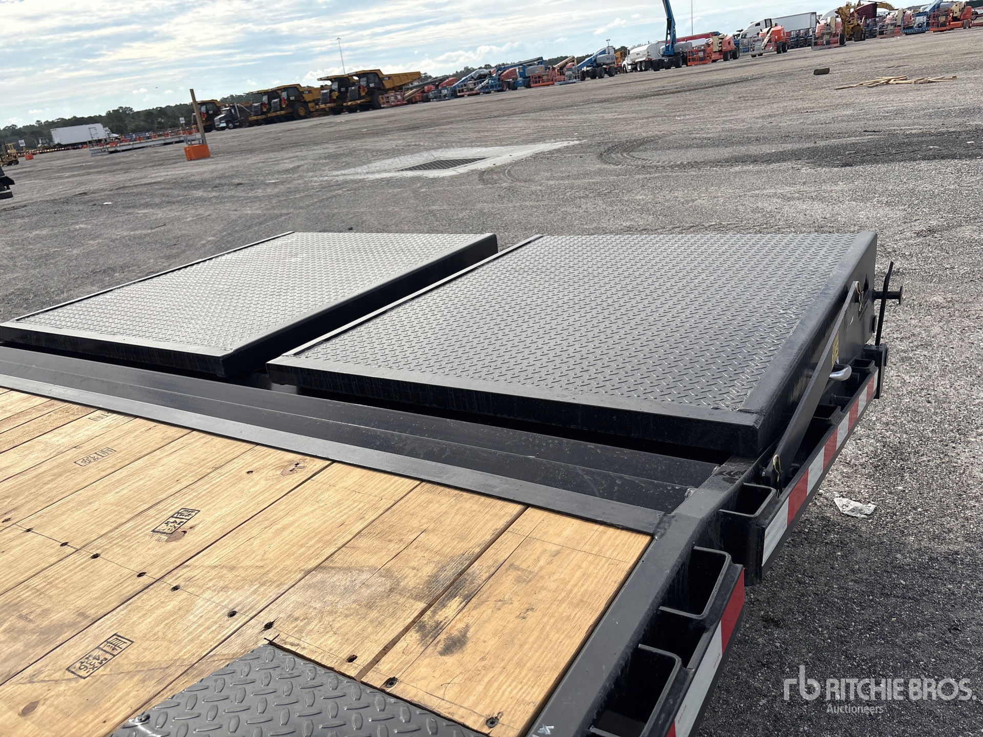 2027 Industrias Americas PR25