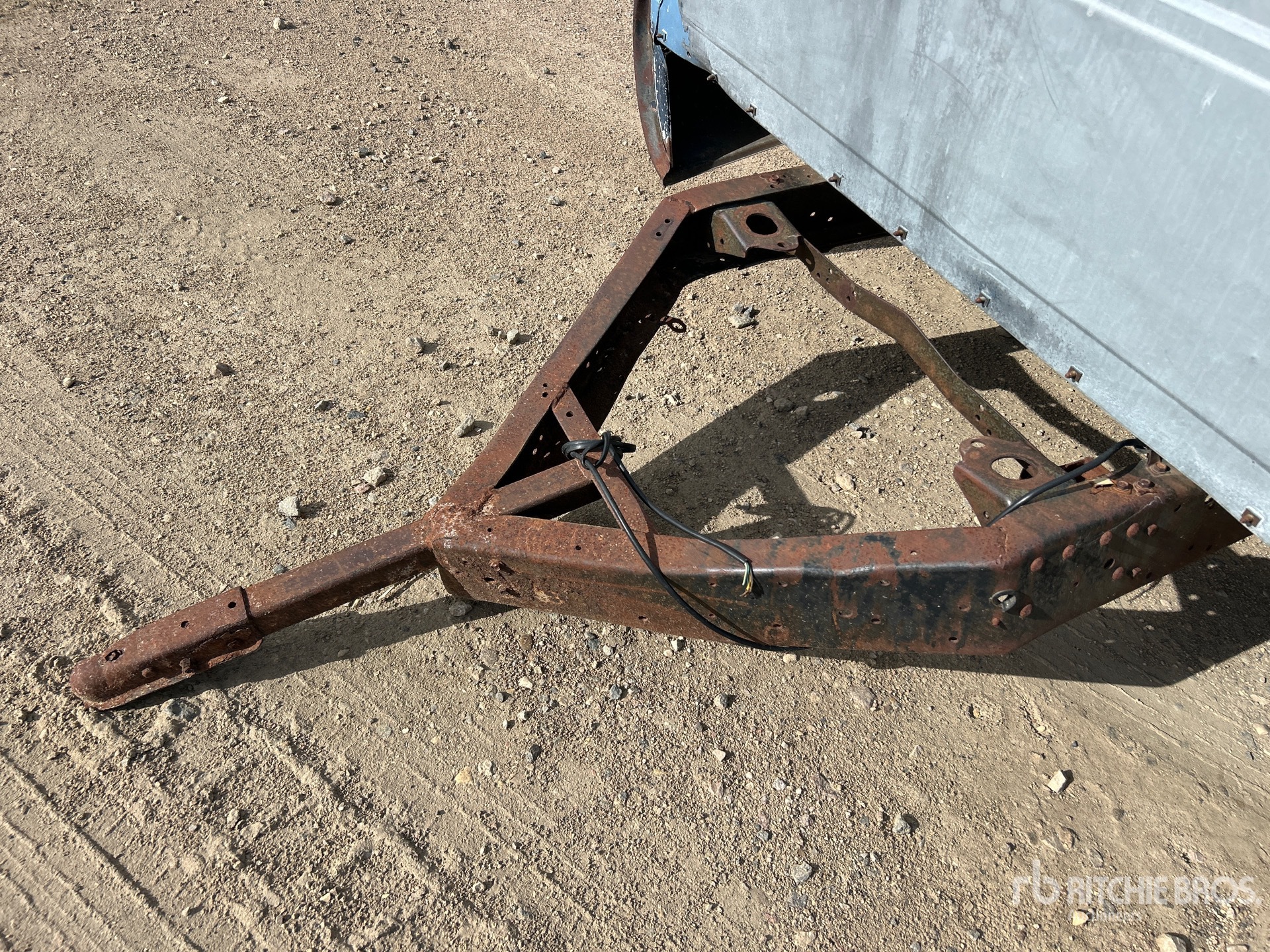 Chevrolet 8 FT S/A PICKUP BOX TRAILER (IN ...
