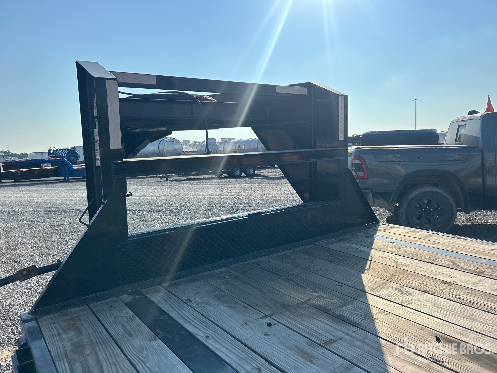 2026 Load Trail 40 ft T/A Gooseneck