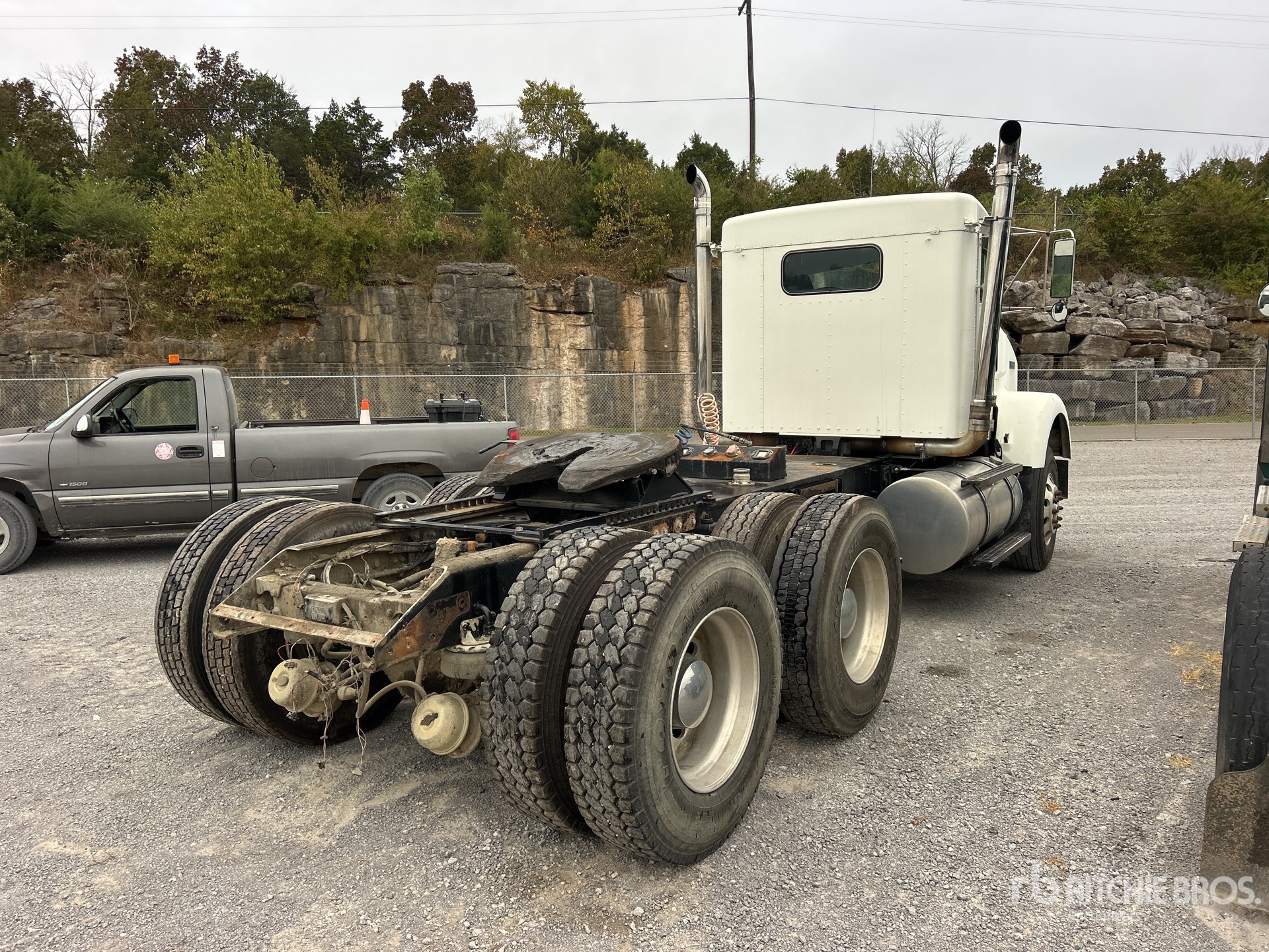2002 Kenworth T800