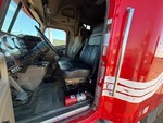 Cab with Seats/armrests
