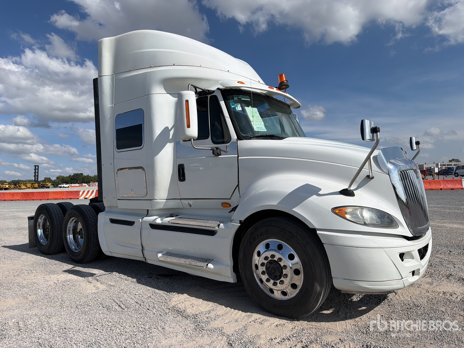 2016 International PROSTAR