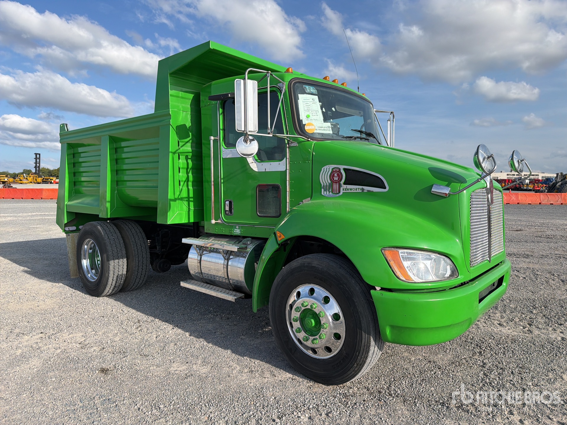 2013 Kenworth T370