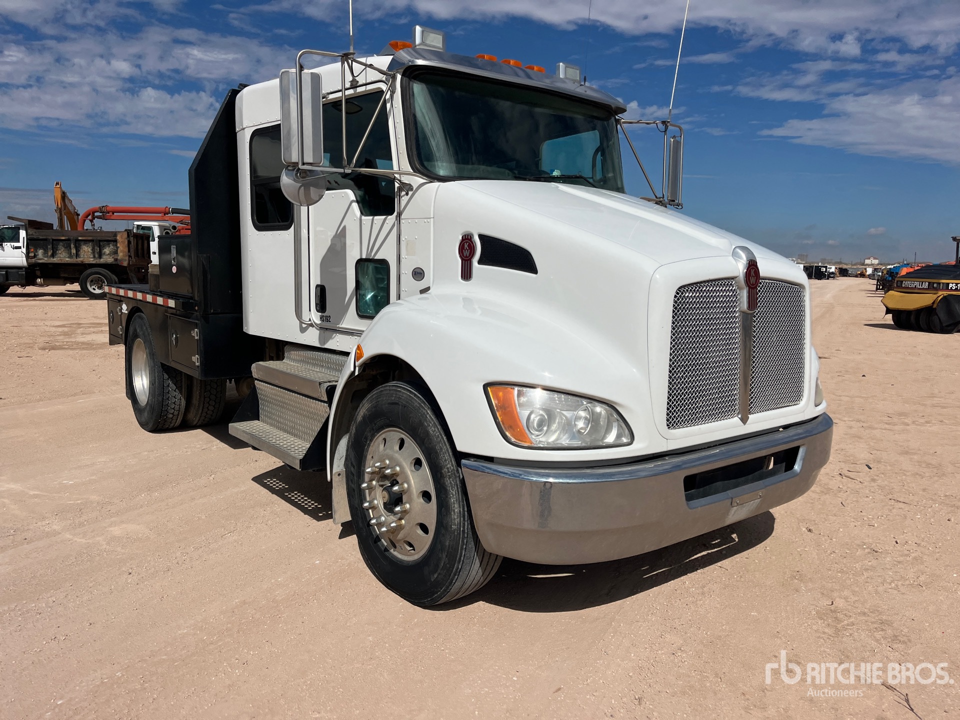 2020 Kenworth T-370