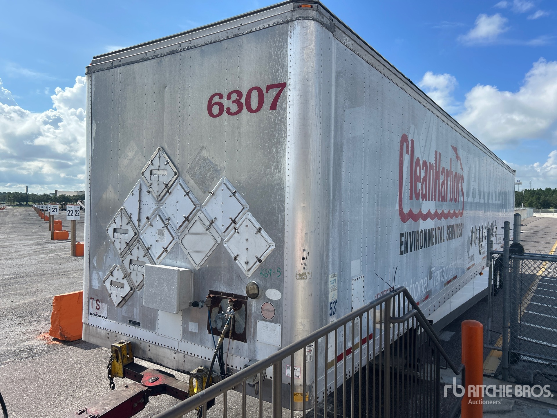 2002 Wabash 53 ft x 102 in T/A