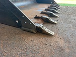 Specialty with Loader Bucket Cutting Edge/Shanks/Teeth