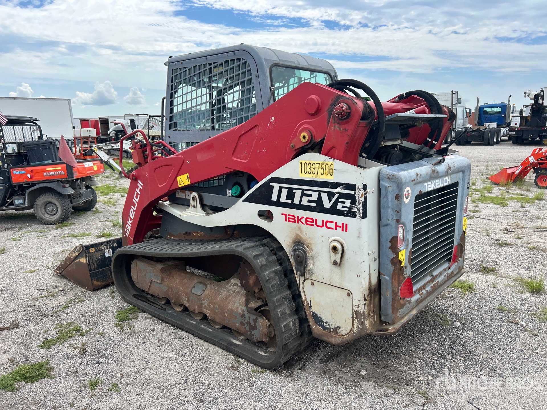 2022 Takeuchi TL12V2