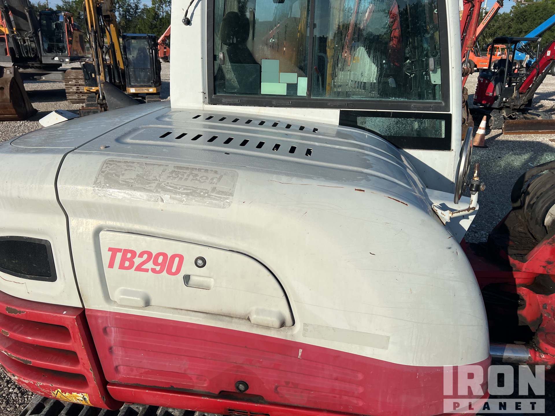 2019 Takeuchi TB290