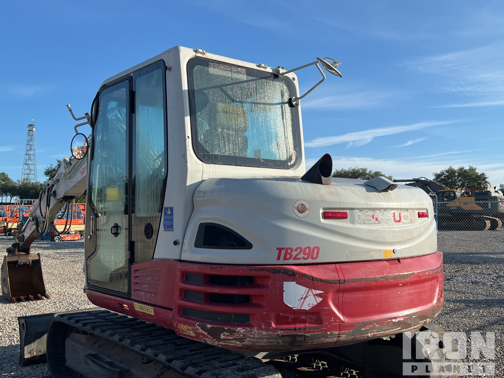 2019 Takeuchi TB290