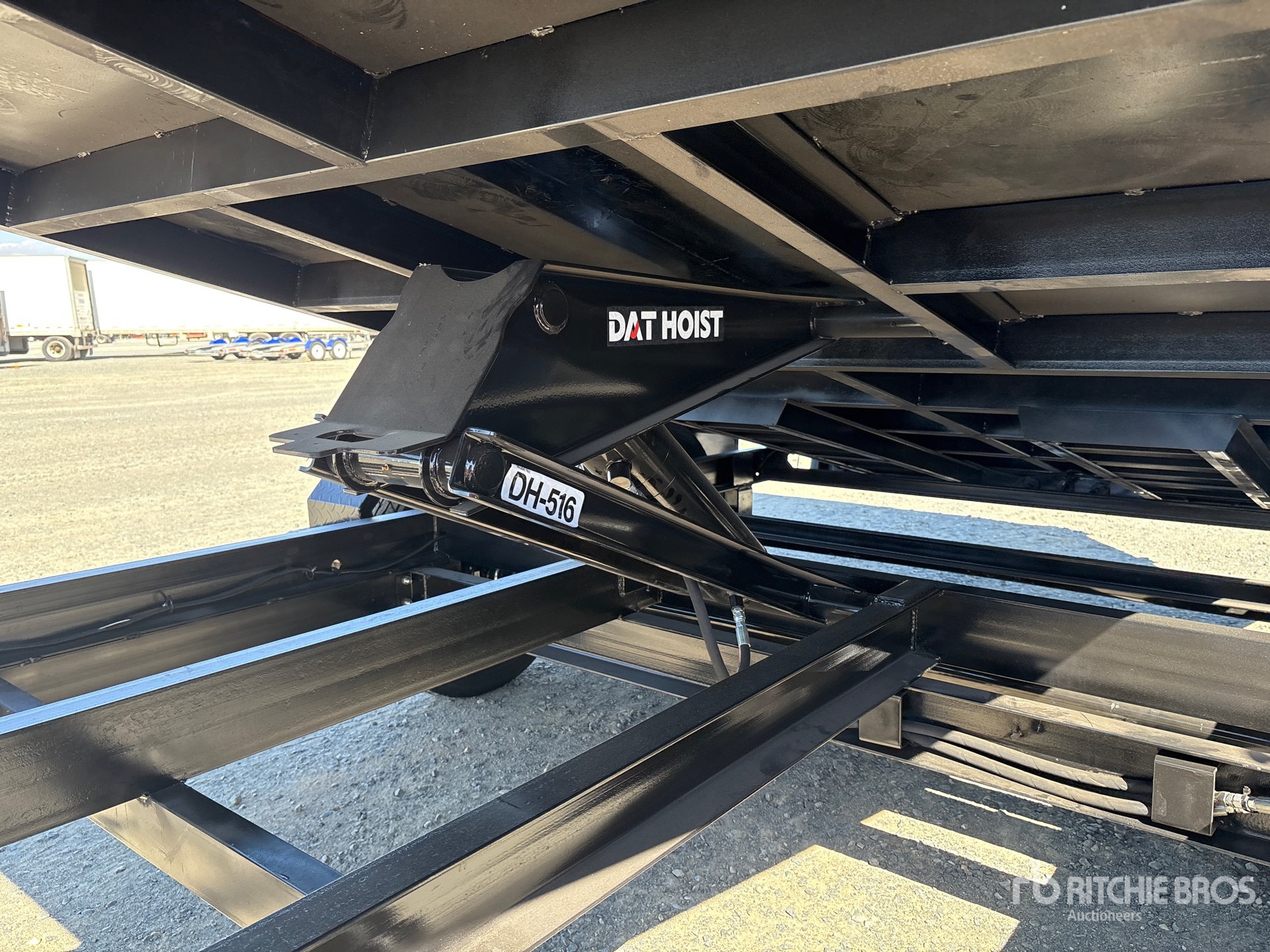 2027 DENTON DT-714
