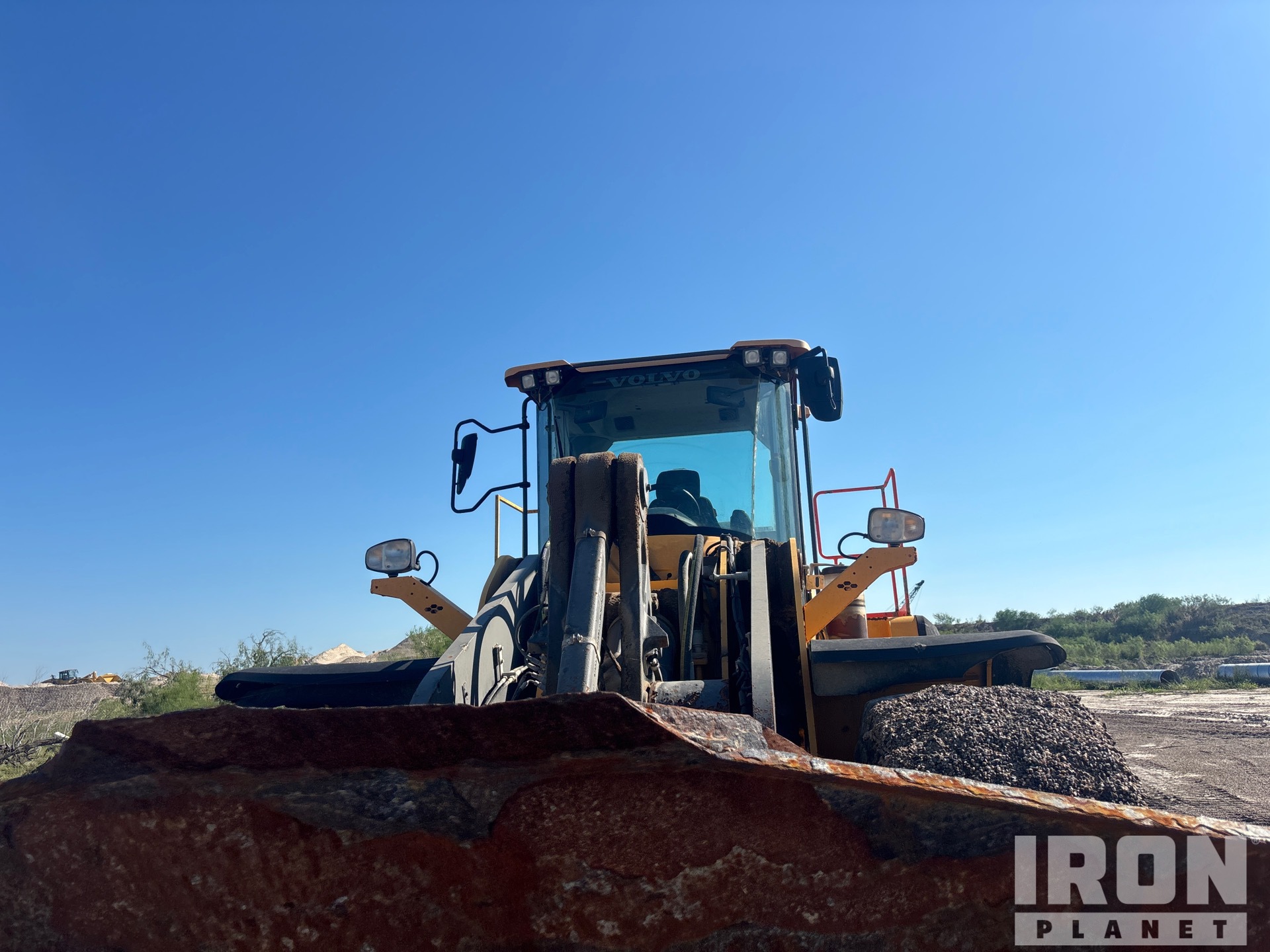 2020 Volvo L220H