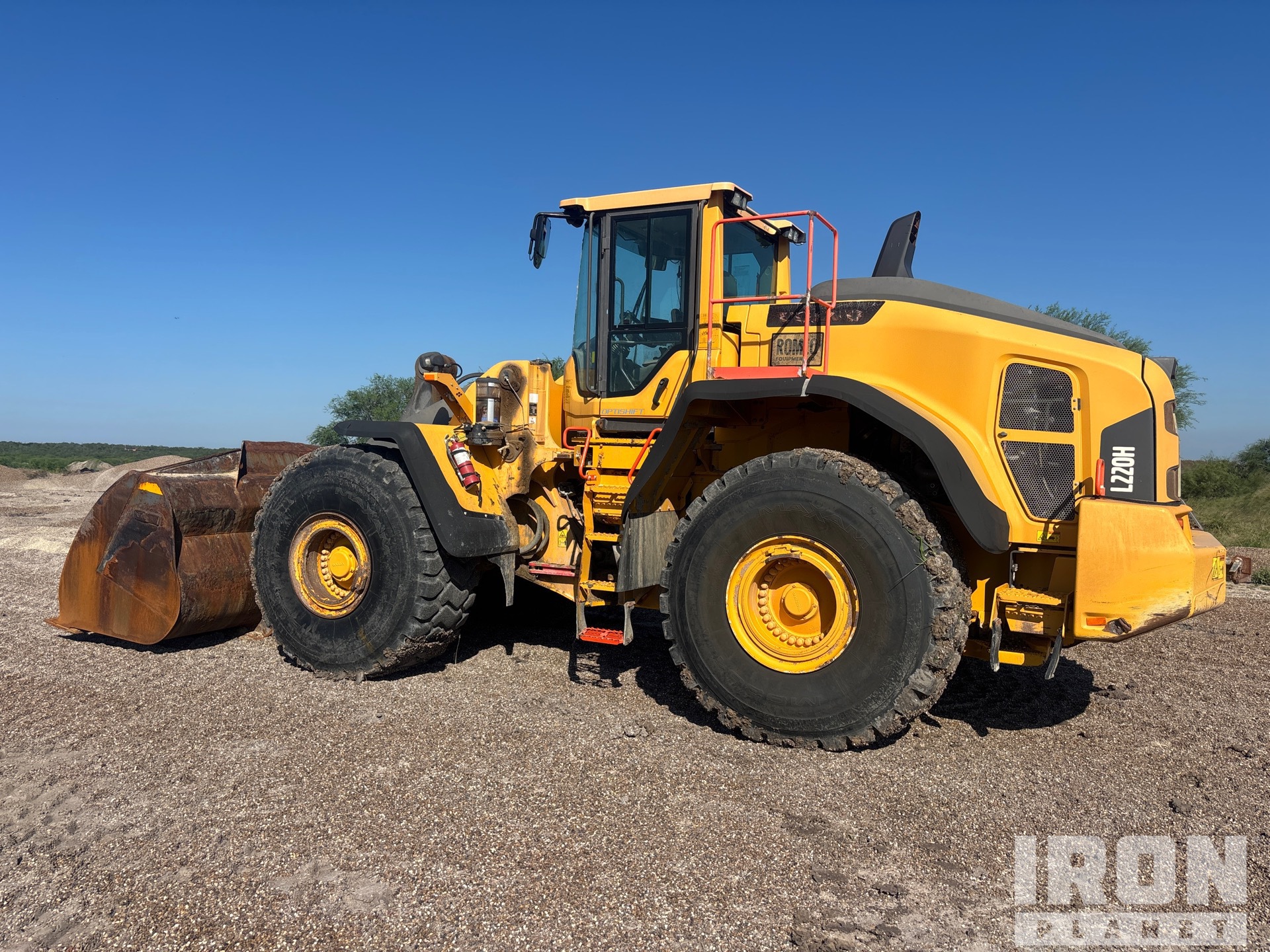 Photo of 2020 Volvo L220H