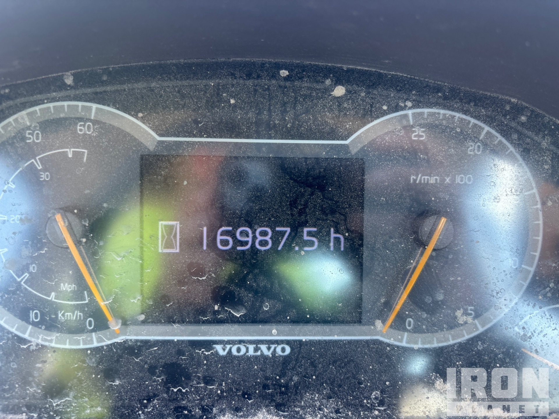 2020 Volvo L220H