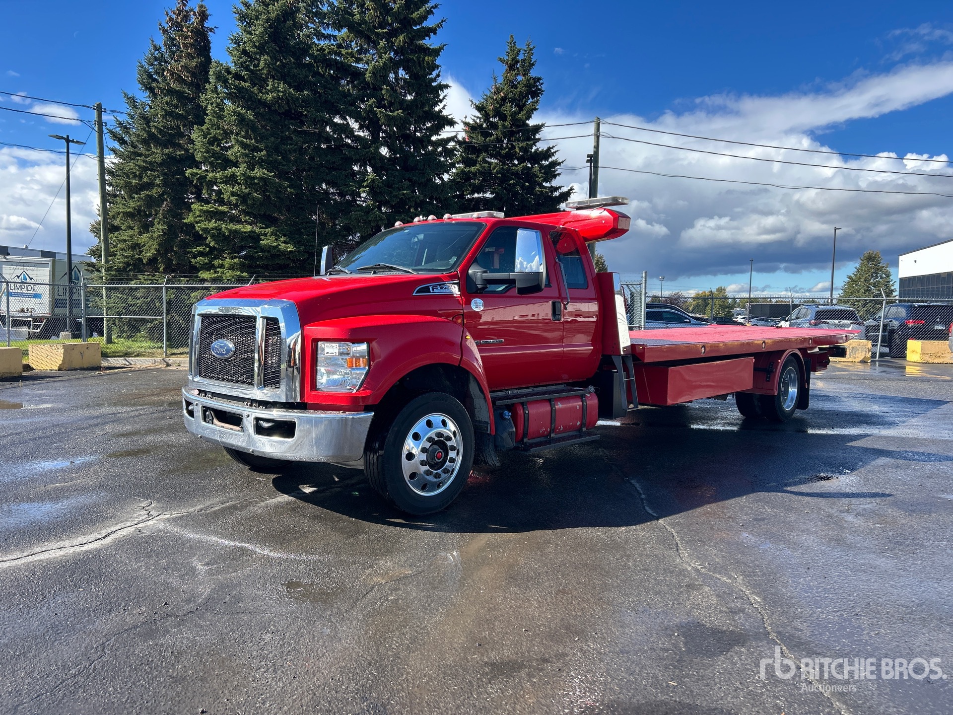 2023 Ford F-750