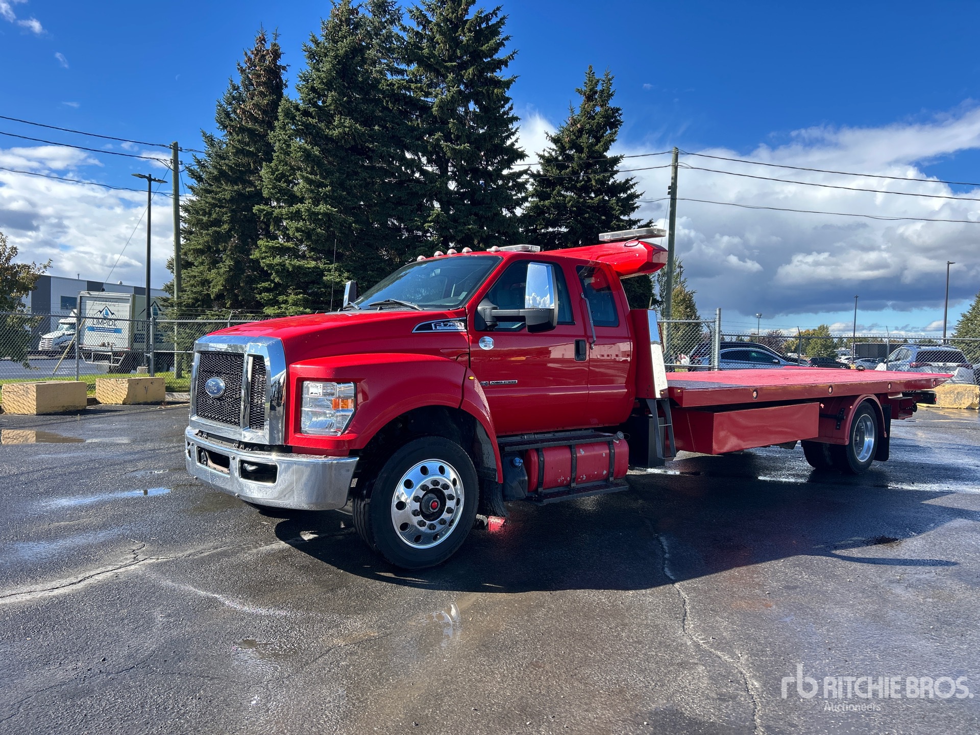 2023 Ford F-750