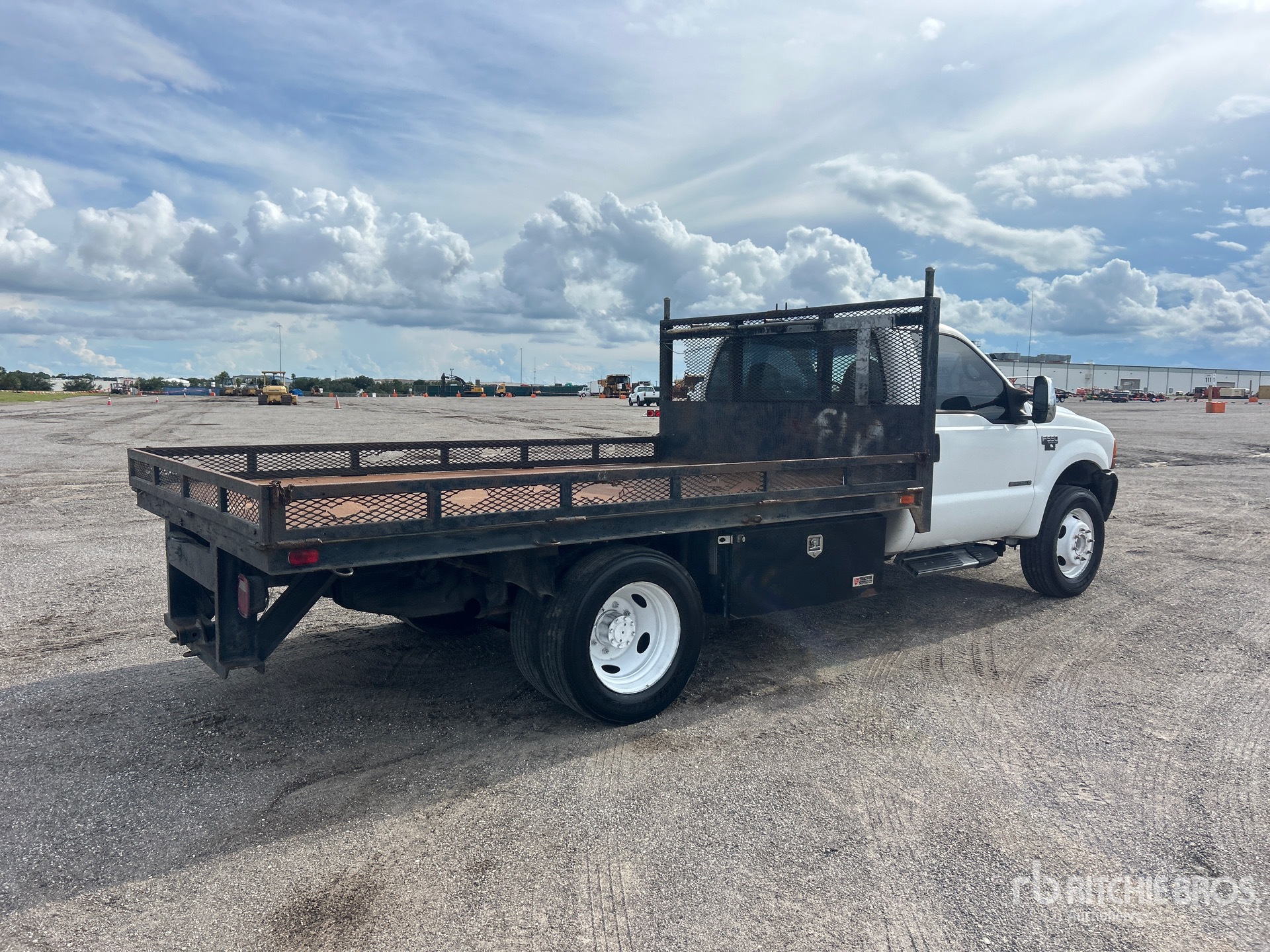 1999 Ford F-550