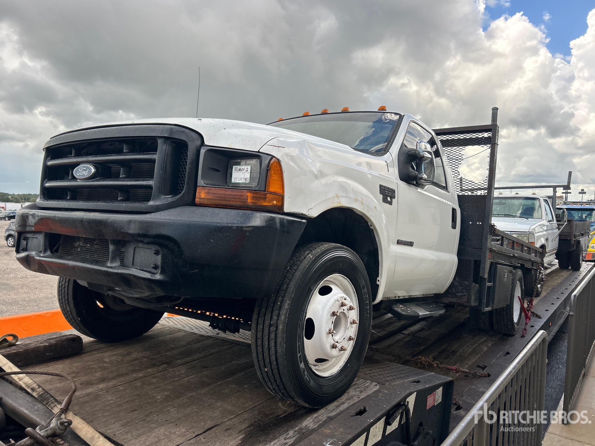 1999 Ford F-550