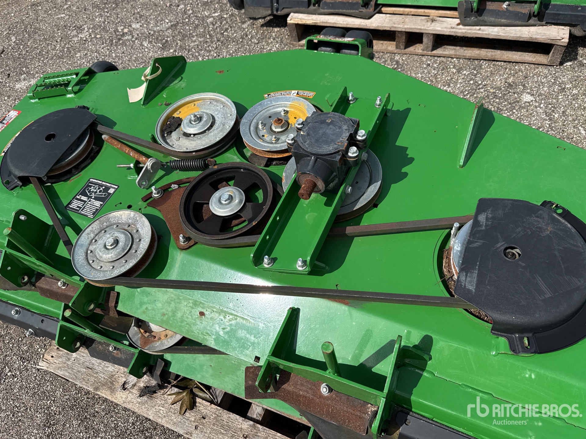 John Deere FAST BACK PRO 7