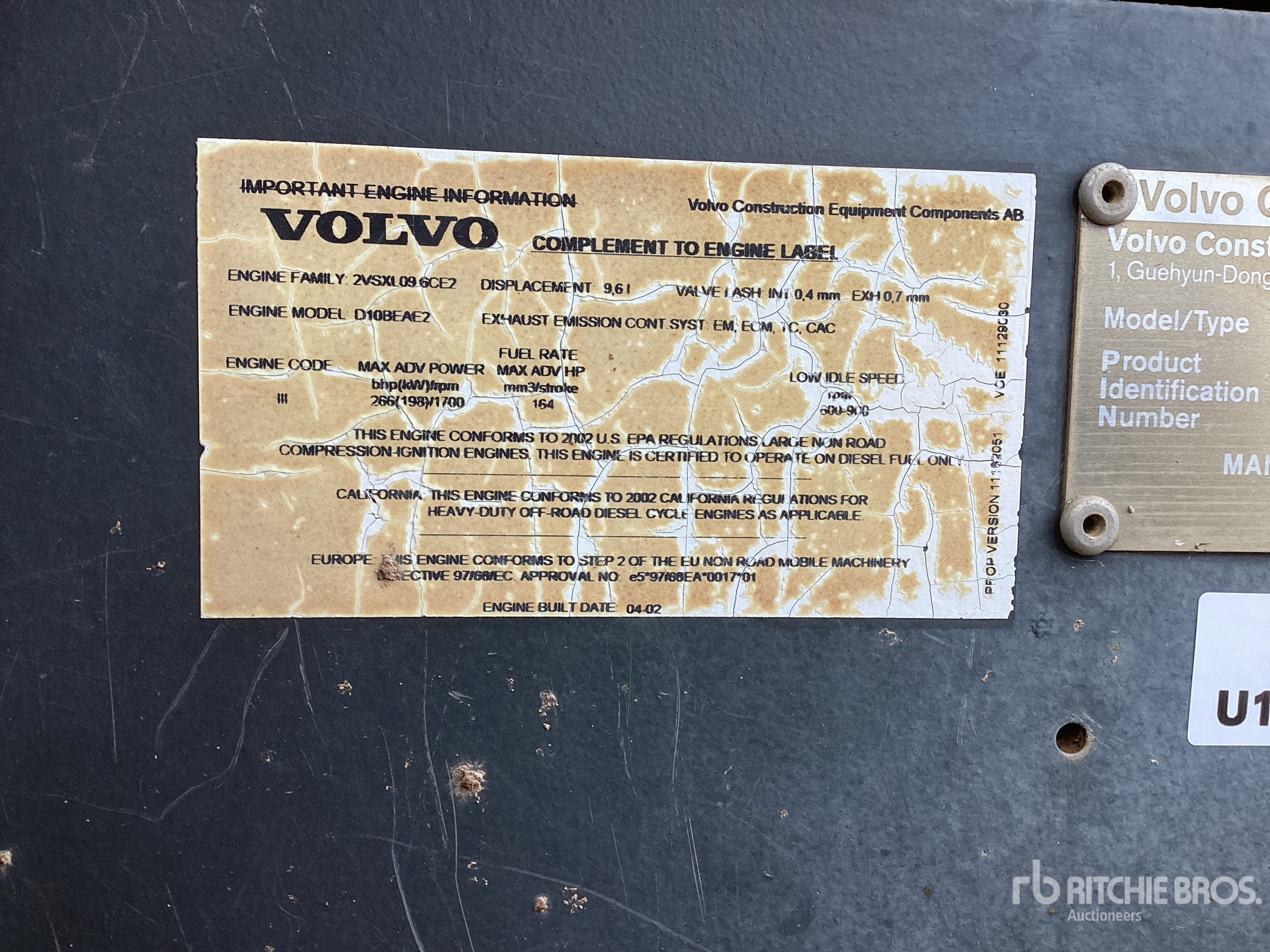 2002 Volvo EC330B LC