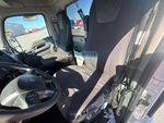 4 Transmision with Seats/armrests