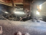 4 Underbody - Truck with Cab Suspension Air Bags