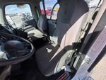 4 Transmision with Seats/armrests