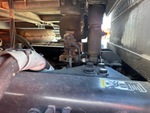 4 Underbody - Truck with Cab Suspension Air Bags