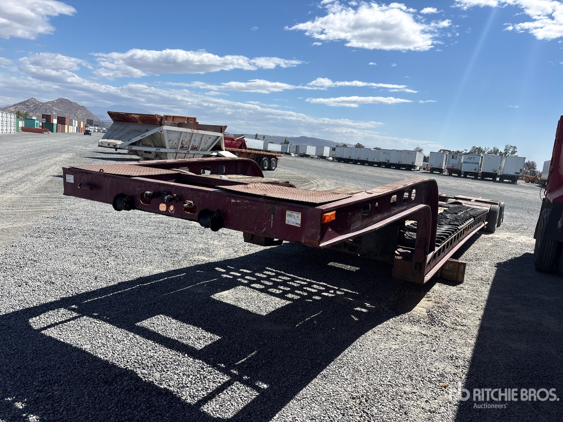 Photo of 2002 Murray 16-Wheel Expandable Axle Remova ...
