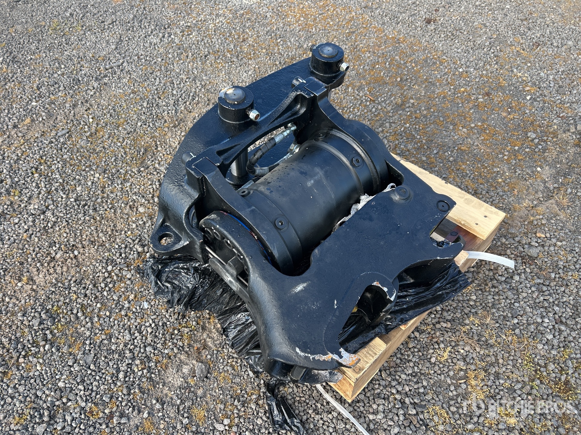Miller HYDRAULIC TILTING (UNUSED)