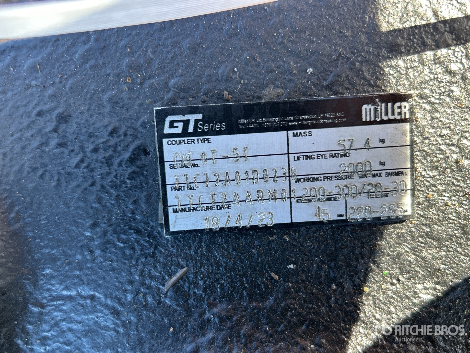 Miller Hydraulic Tilting (Unused)