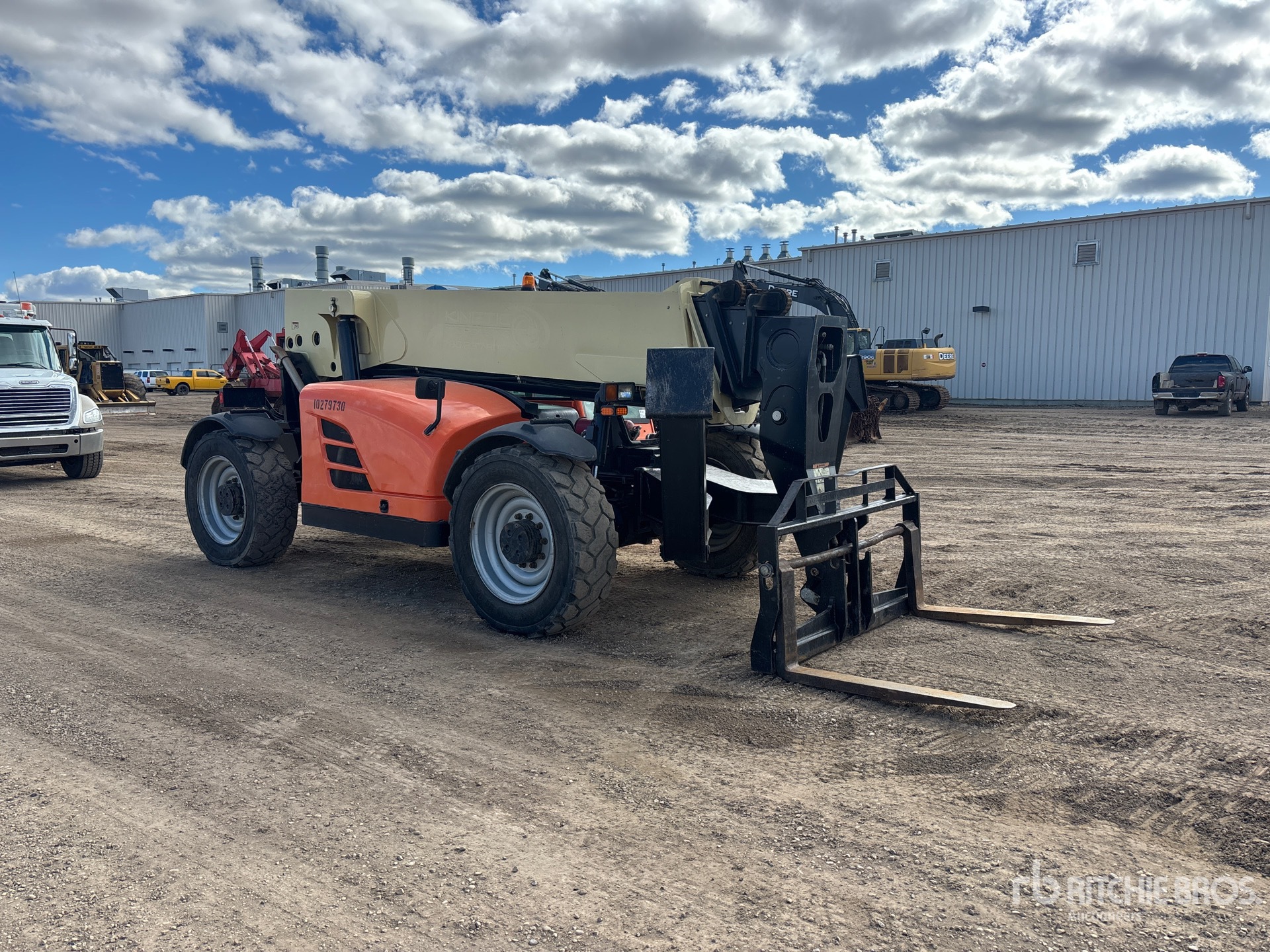2014 JLG G10-55A
