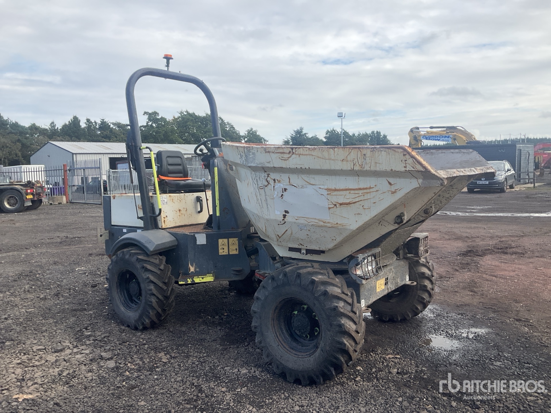 2016 Terex 3 TON 4X4 SWIVEL